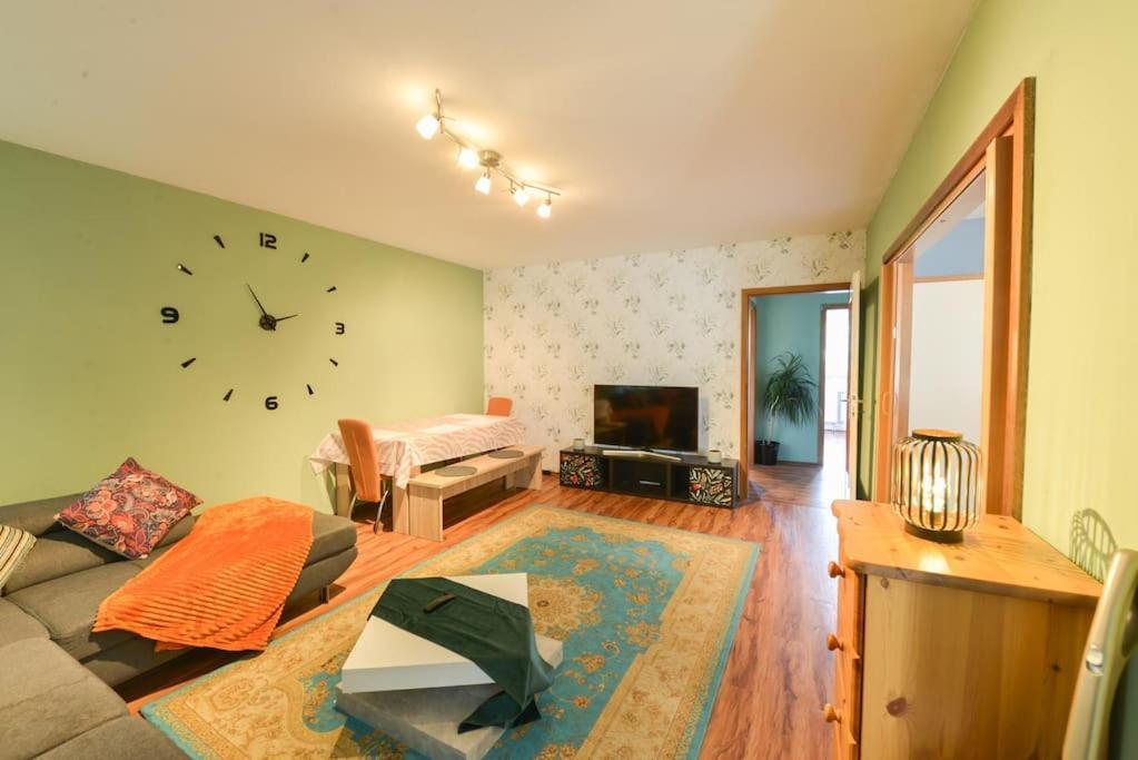 Comfortable 3 Room Apartment, Ideal For Messe Fair Hannover Kültér fotó